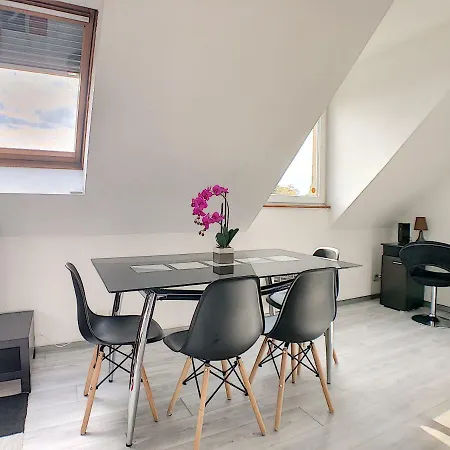 Appartement Agréable à Deux Pas De La Gare *