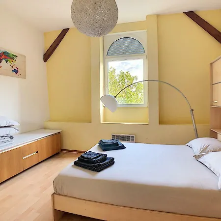 Appartement Agréable à Deux Pas De La Gare *